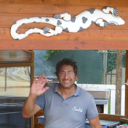 Bed and Breakfast Fattoria Sequoia Castagneto Po Exterior foto